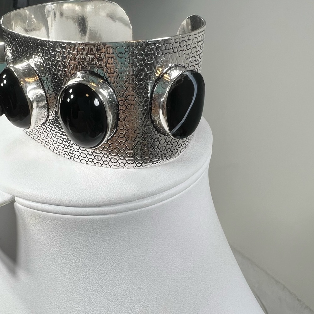 Statement Black Onyx 925 Large Gemstone Bangle Bracelet - Picture 7 of 8